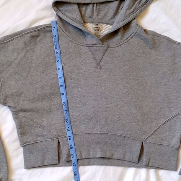 Mono B Slit Show Pullover Crop Hoodie Gray Size S - Picture 7 of 9